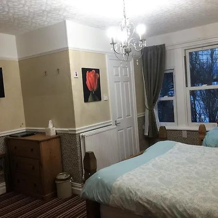 Alvera Court 4* Harrogate