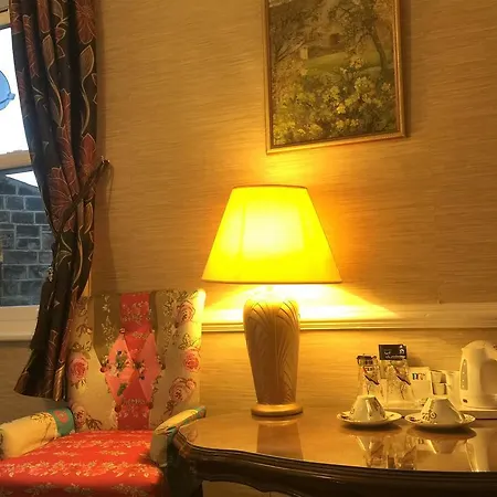 Guest house Alvera Court