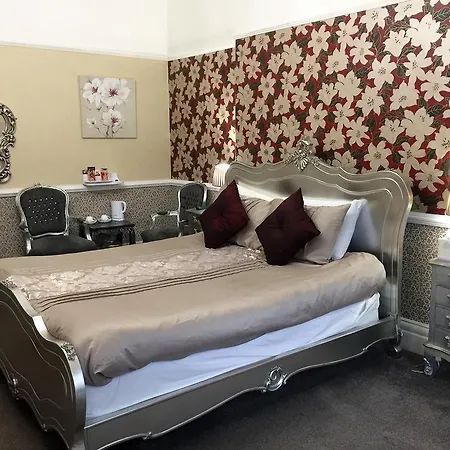 Alvera Court Gasthof 4*
