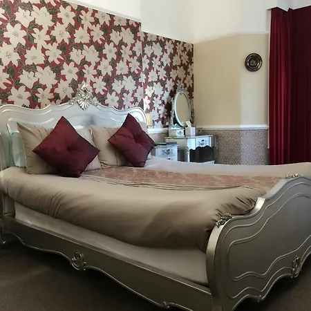 Alvera Court 4* Harrogate