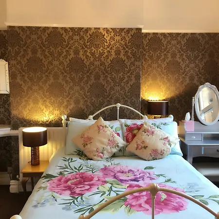 Alvera Court Guest house Harrogate